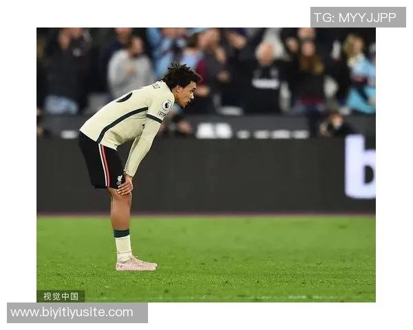 阿诺德赴迪拜进行热身训练吕迪格琼阿或缺席对阵埃尔切 阿诺德赴迪拜进行热身训练吕迪格琼阿或缺席对阵埃尔切